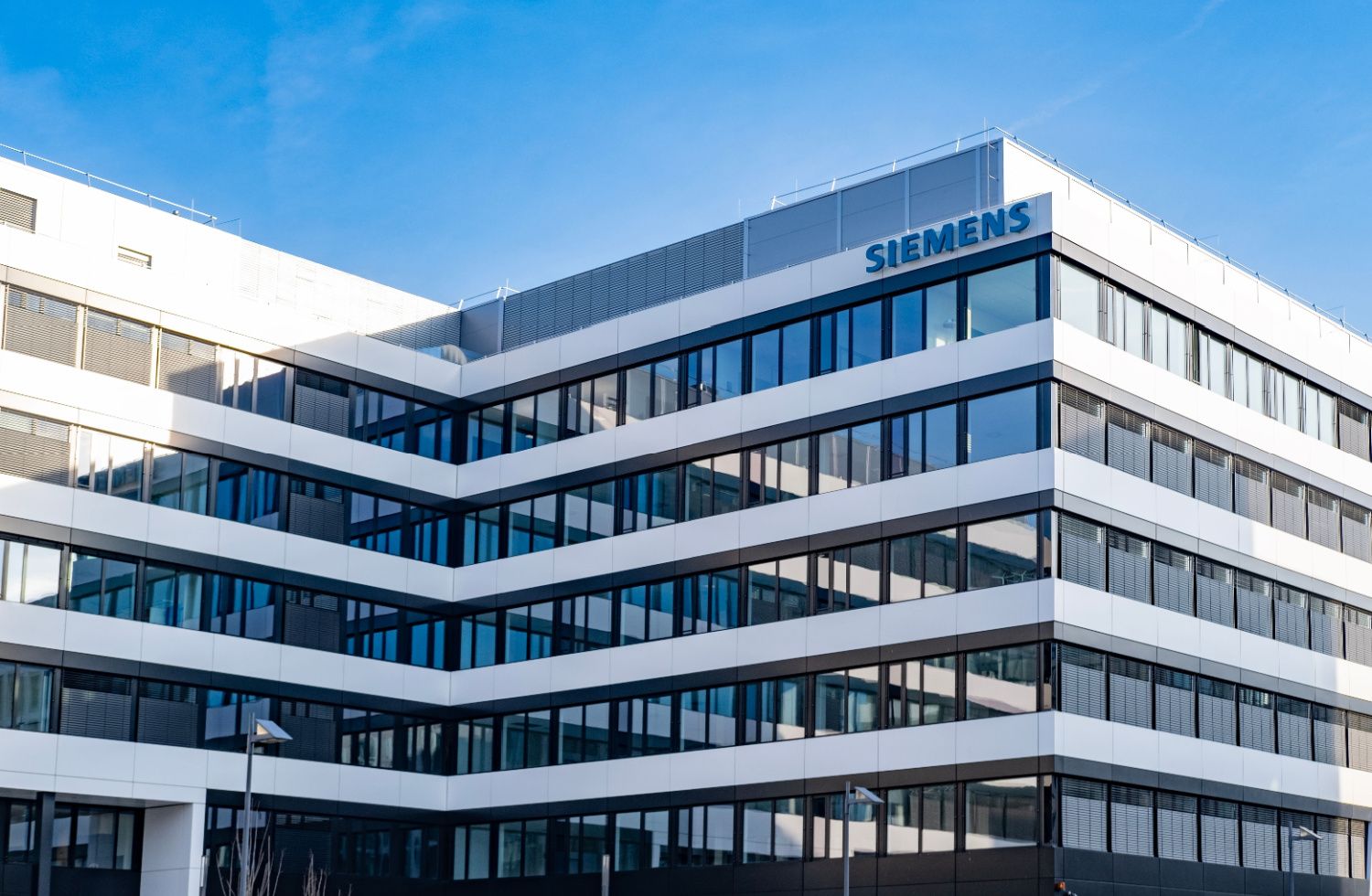 Siemens und Nvidia intensivieren KI-Zusammenarbeit